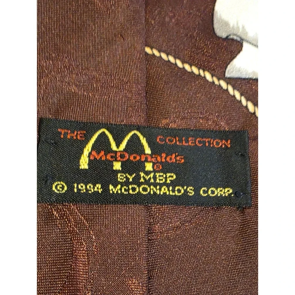 Vintage 1994 McDonald's The Collection Neck tie International Flags 57